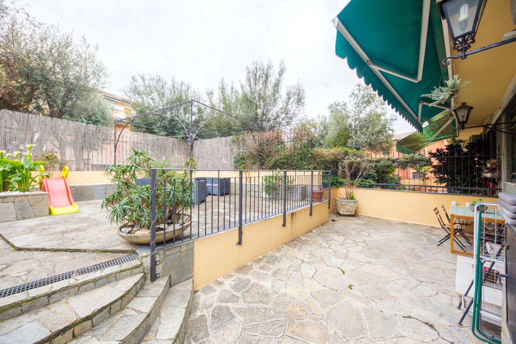 Apartamento Due Passi Dal Mare Génova Exterior foto