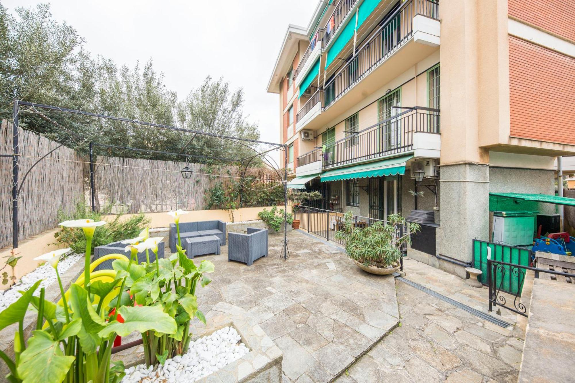 Apartamento Due Passi Dal Mare Génova Exterior foto