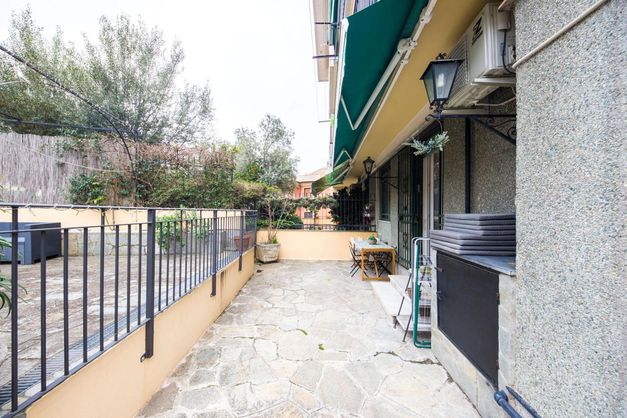 Apartamento Due Passi Dal Mare Génova Exterior foto